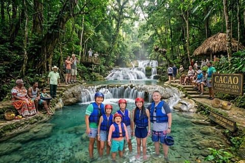 Río Sonador River Adventure: Dominican Lunch & Waters