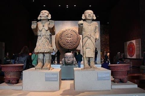 Guder, ofre og pyramider-tur på Antropologisk Museum