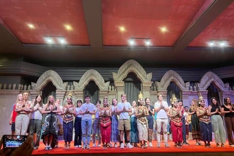 Apsara Theatre Performance include Buffet Dinner in Siem Reap