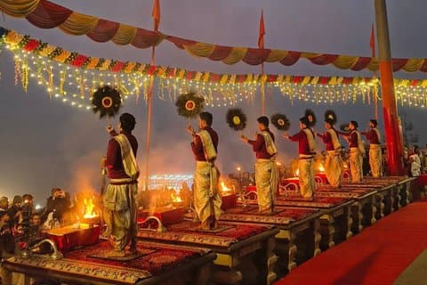 Excursão privada de 6 dias em Delhi, Agra, Jaipur e Varanasi