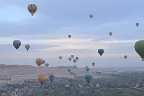 Luxury Overnight Luxor Tour from Marsa Alam with Sunrise Balloon