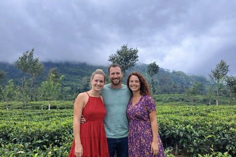8 Days Sri Lanka Private Tour with Hotels Train Ride and Safari