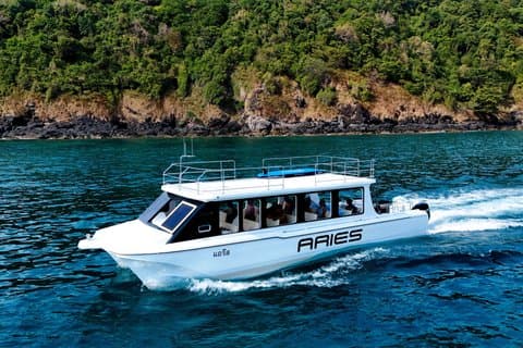 Phi Phi Maiton Island Speedboottour met lunch en snorkelen