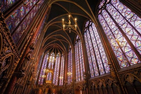 Paris Sainte Chapelle Guided Tour with Reserved Entry