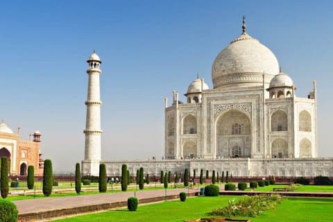 Tour de lujo sin colas por el Taj Mahal desde Delhi en coche