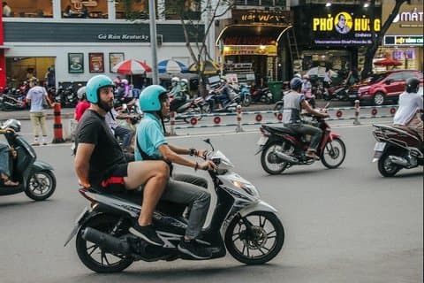 Desde Ciudad Ho Chi Minh Combo Ciudad Destacado y nunca visto en moto