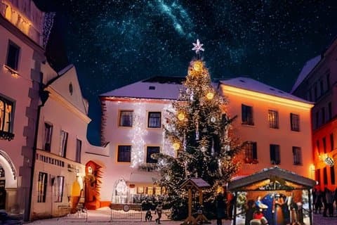 Krumlov Xmas: Castle, Wine & Festive Dinner Who is Czech Jezisek?