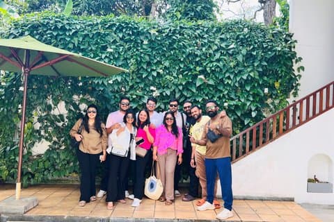Sri Lanka Private Tour Driver com veículo