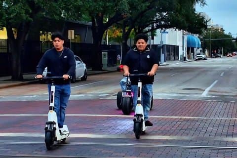 Kick Scooter Selbstgeführte Downtown Houston Wandbild Tour