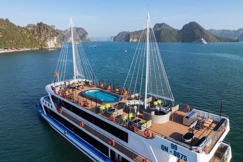 ラ・カスタ5 - ハノイからハロン湾の星日帰りツアー