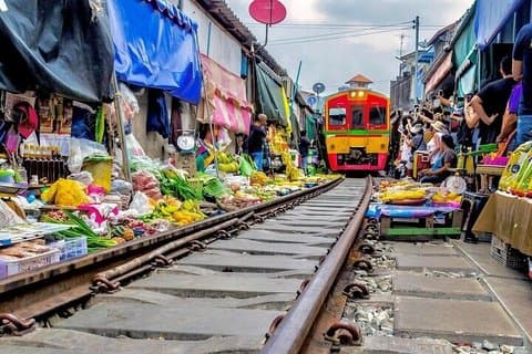 Bangkok: Flytande marknad och tågmarknad med tåg/båttur