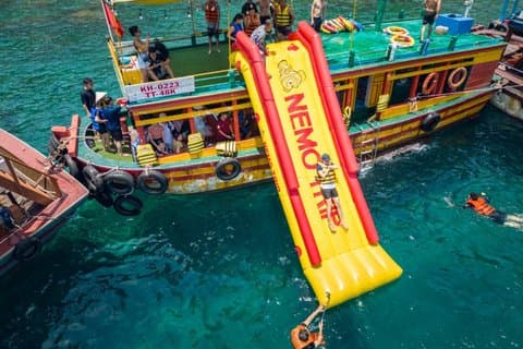 Nha Trang Boat Adventure Island Hopping Snorkling och grill kul