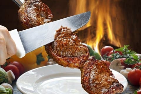 Parco Nazionale di Nairobi, Giraffe Centre & Lunch at Fogo Gaucho