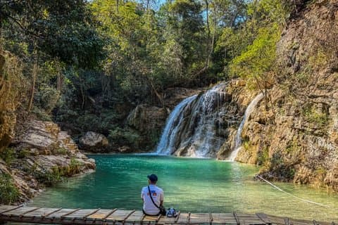 Excursion d'une journée sur les chutes d'eau d'émeraude de Ko Luang Chiang Mai