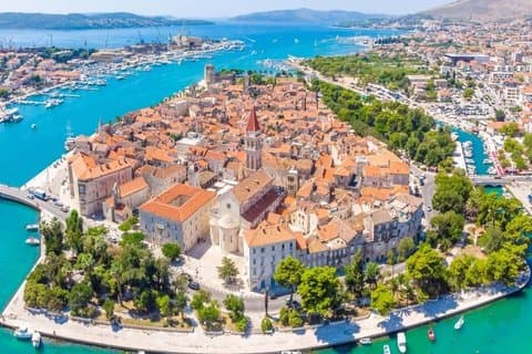 Tour privato di Spalato e Trogir con pick up e drop off