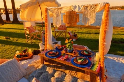 Hoteller i nærheden af Baja Inspired Luxury Picnic Experience by the Bay