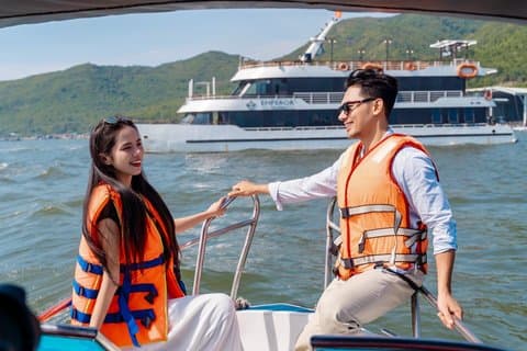 Crucero de un día por Nha Trang con snorkel, kayak y almuerzo