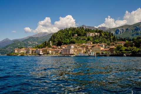 Eksklusiv bådtur til Comosøen fra Bellagio eller Varenna