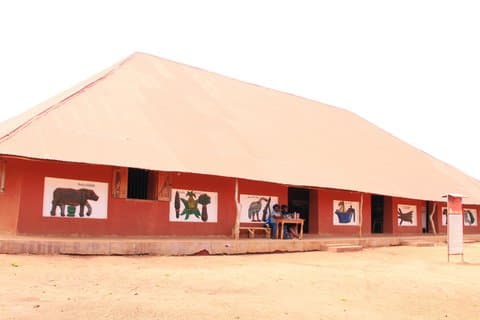 Abomey UNESCO Royal Palaces Tour from Cotonou and Lunch