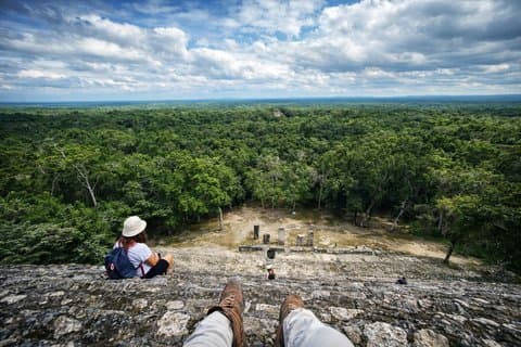 Exklusiv expedition till Calakmul: Ruiner och djungel i liten grupp