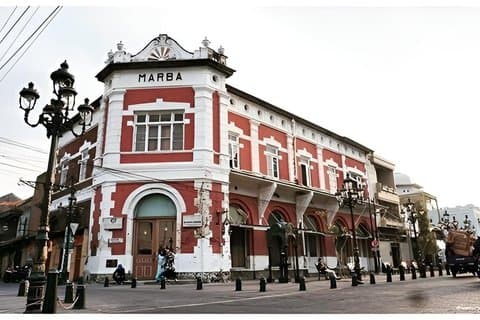 Tour della città nell'isola centrale di Giava di Semarang