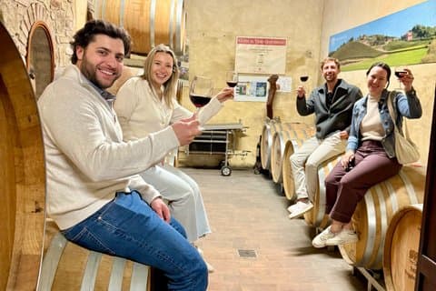 Pequeno Grupo Chianti Vinícolas Almoço toscano San Gimignano e muito mais