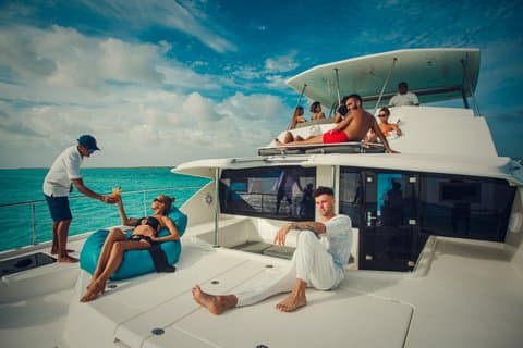 Puerto Vallarta: All Inclusive Coast & Fun 4hrs 51' Leopard Cat