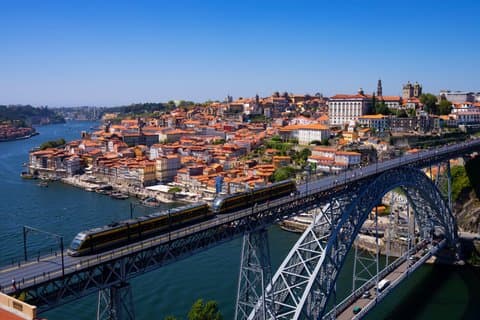 Lissabon och Porto privat rundtur upplevelse