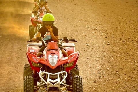 Agafay Desert Adventure met Quad en Camel Ride