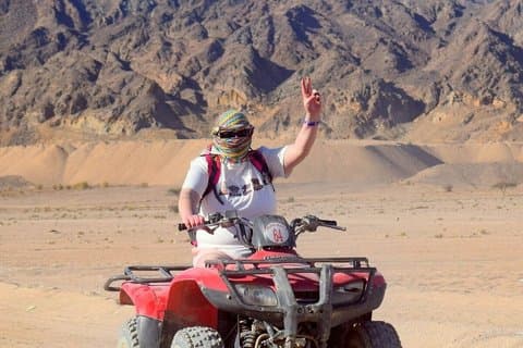 ATV Quad oder Buggy Safari Ausflug in der Sinai Wüste von Sharm El Sheikh