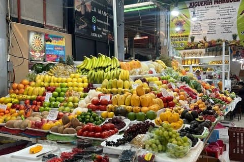 Traditionele smaken van Mexico op de markt van San Juan.