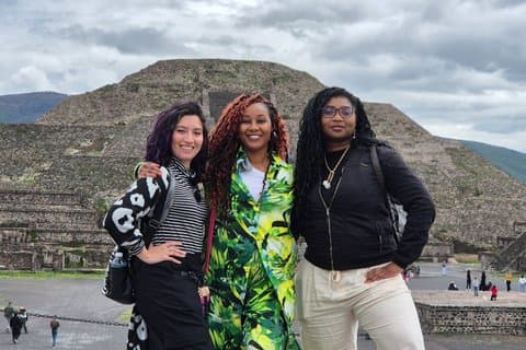 Excursão Privada Premium às Pirâmides de Teotihuacan com Transporte