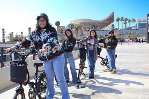 Het beste van Barcelona Wandel EBike en Zeil Tour met Voorgerecht
