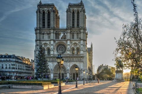 Tour privato guidato degli interni della Cattedrale di Notre-Dame di Parigi