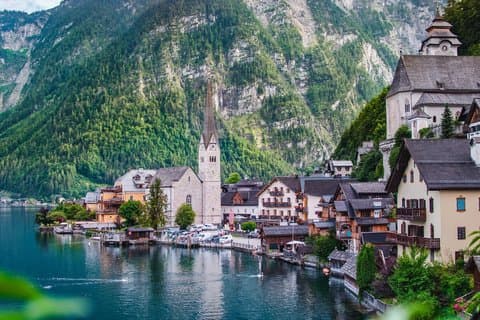 Hallstatt-dagtrip vanuit Wenen & Melk Stop in 20 Gids talen