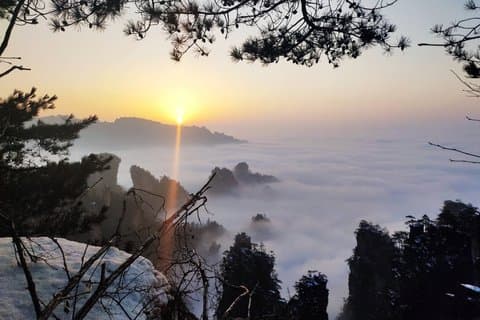 4D Zhangjiajie & Fenghuang Betaalbare Tour 1 nacht verblijf binnen Park