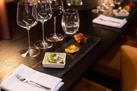 Connessioni culturali Canapés e Wine Experience ad Adelaide