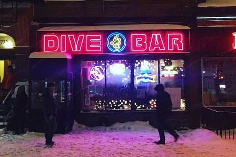 Daytona Beach Karaoke Bar Crawl and Private Party Bus