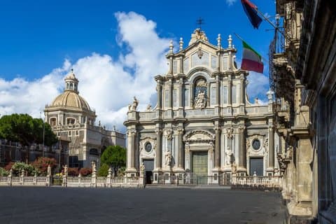 DE CHARMANTE SICILIË 4 * - Tour van Catania met autoverhuur 7N - 8D