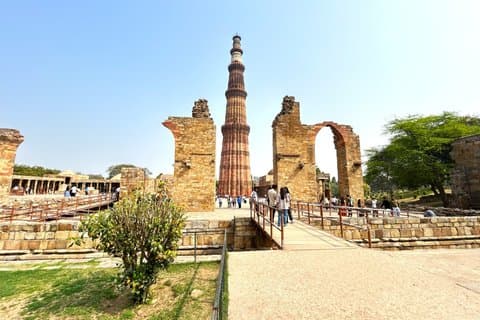 Delhi: Old & New Delhi full Day Private tour with Guided Tour