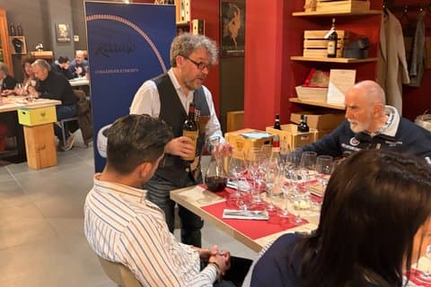 Tasting paths dinner with wines paired