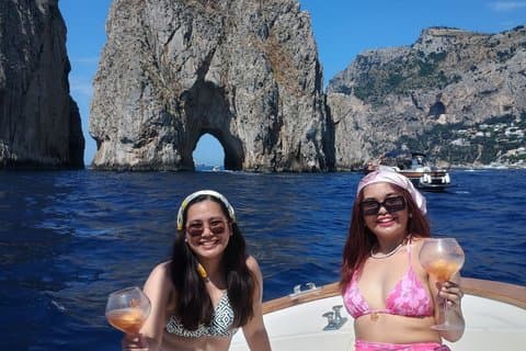 Capri-bådtur: Caprese-sandwich og Prosecco