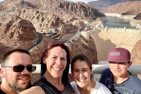 Hoover Dam Comedy Tour com almoço e ingressos para o Comedy Club