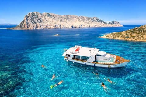Tavolara and Molara Boat Tour from Olbia with Hotel Pickup