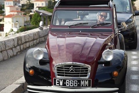 Führung mit Vintage Citroën 2CV Charleston