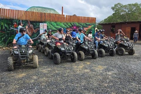 Roatan Excursion: ATV Adventure / Paresseux et Monkey Hangout