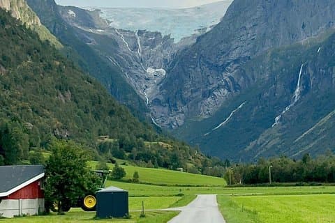 Olden : Aluguel de temporada - Explore os Fjords da Noruega
