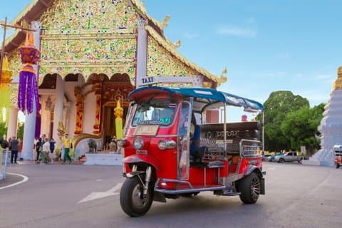 Chiang Mai Private Tuk Tuk Tour Half Day Old City Adventure