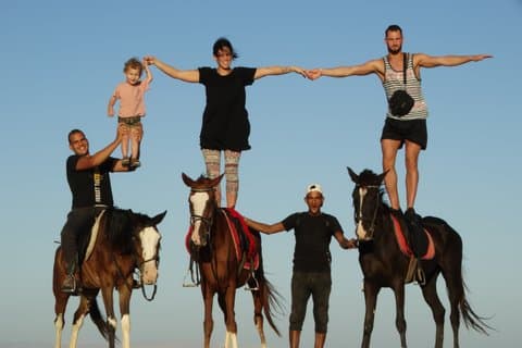 Sunrise Beach & Desert Horse Ride 2H with Transfer / Hurghada