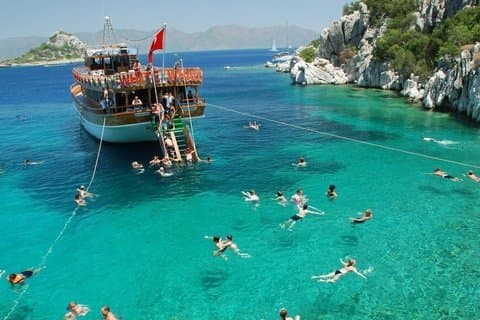 Ilha do Mar Egeu - Passeio de barco Hisaronu com refrigerantes de Marmaris